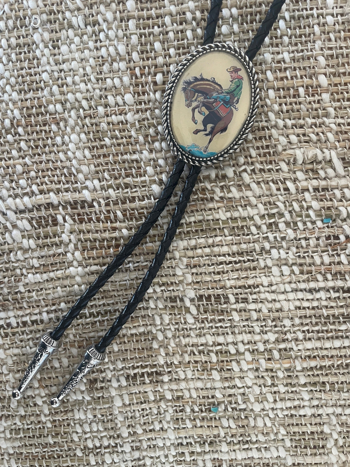 💥Buy 2 Free Shipping💥- 🐴Bronco Rodeo Horse Bolo Tie